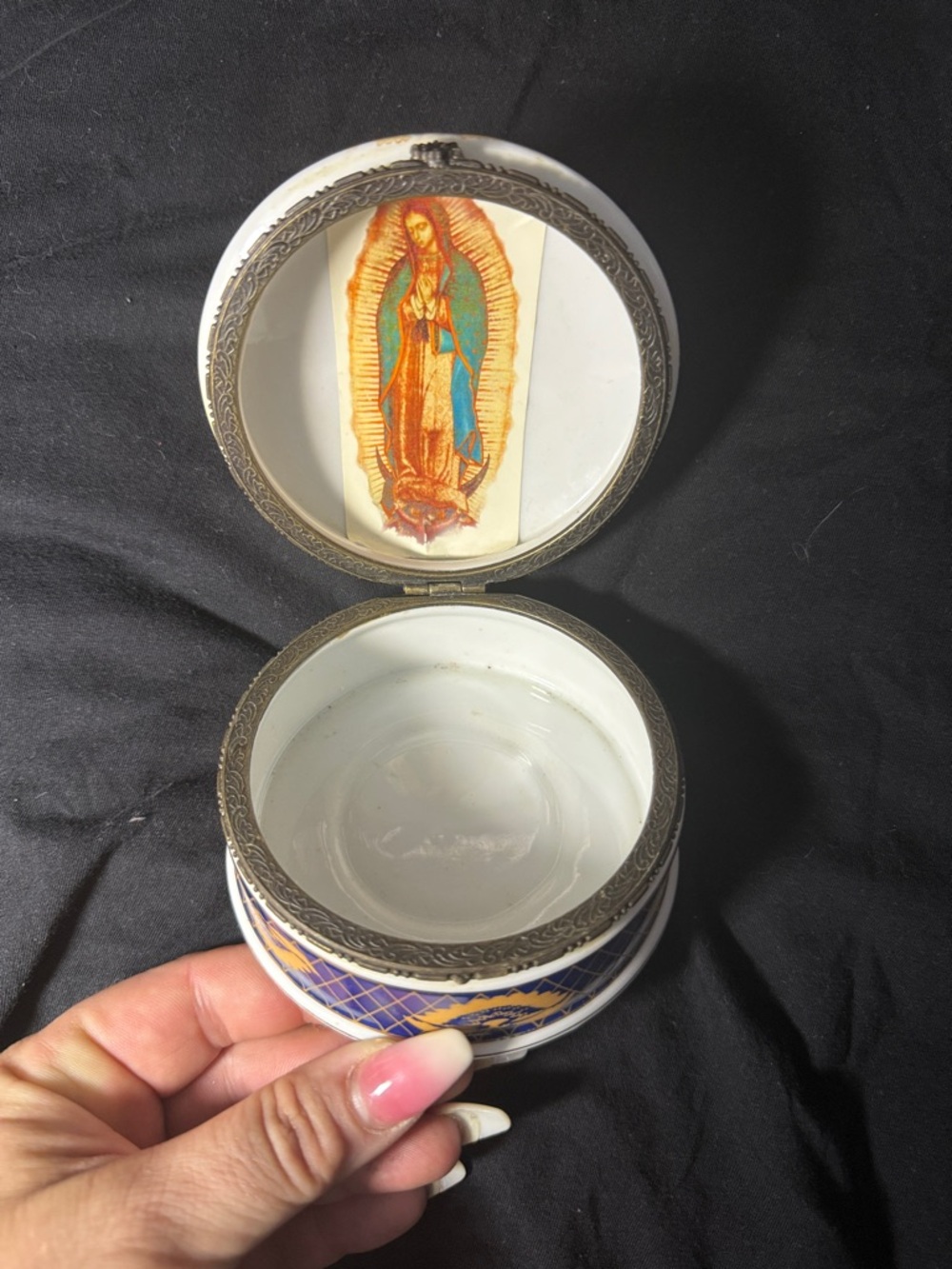 Round Imperial Porcelain Guadalupe Trinket Box
